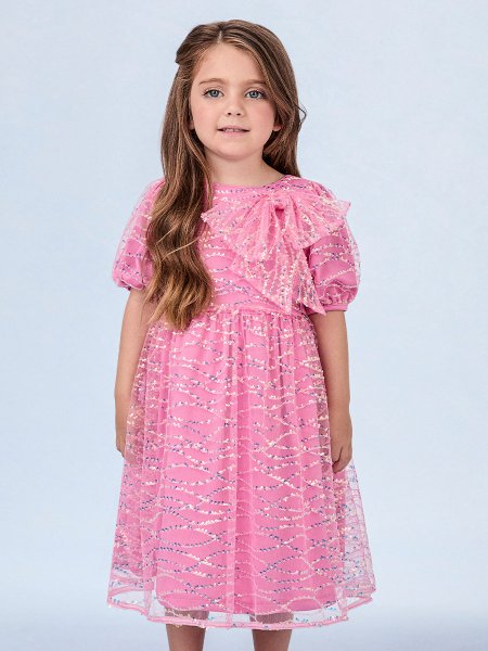 Vestido Rosa de Tule com Paetê