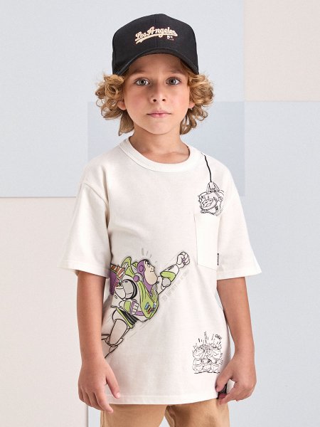 Camiseta Off White do Buzz Lightyear