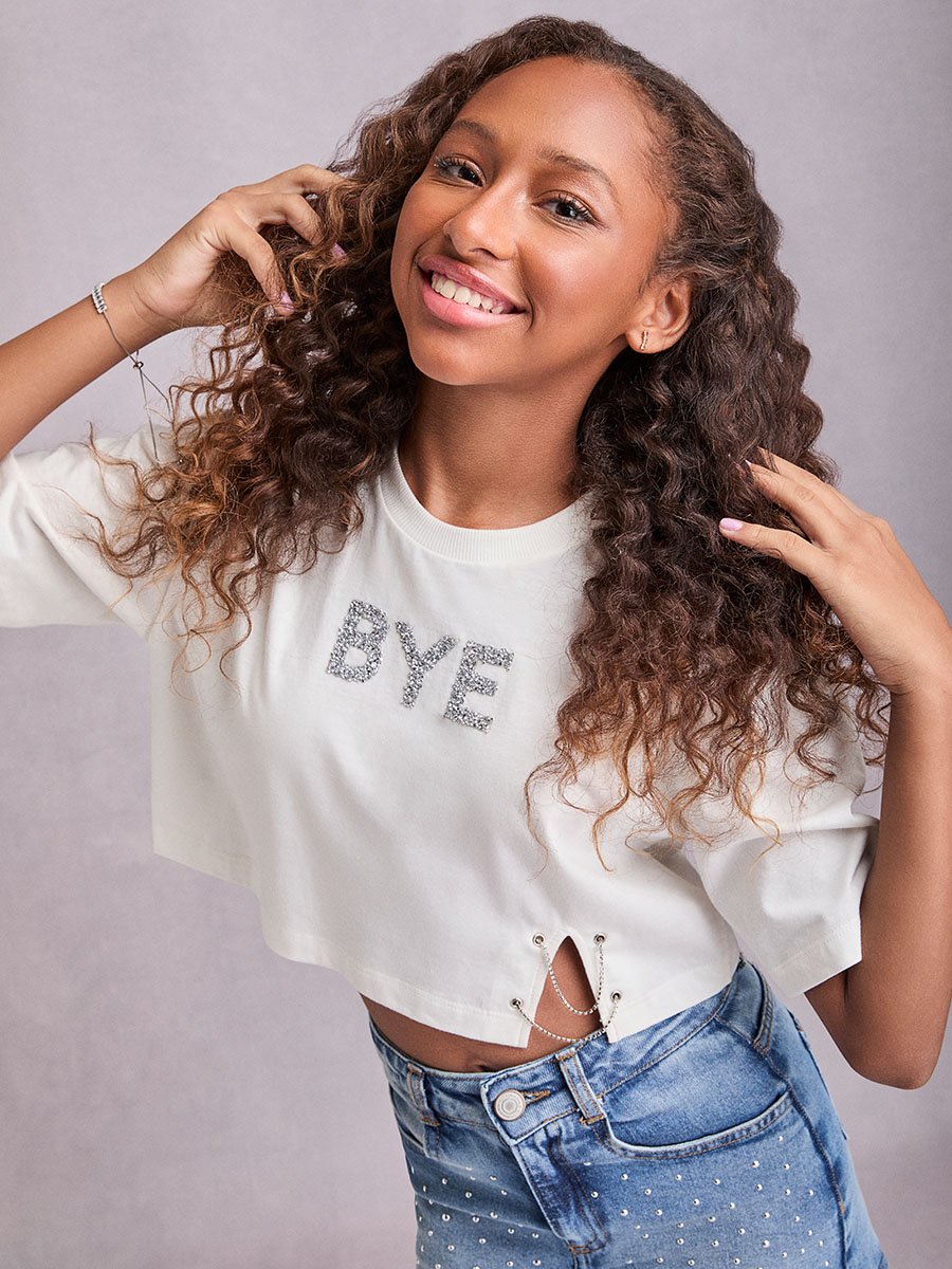 Blusa Cropped BYE com Correntes