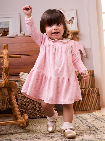 Vestido Plush com Estampa de Laços