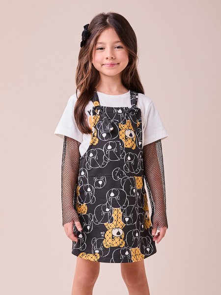 Jardineira Preta com Estampa de Ursinho