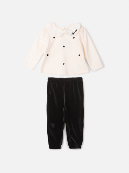 Conjunto P&B com Flores Bordadas