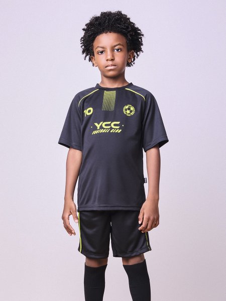 Conjunto Preto de Football Club