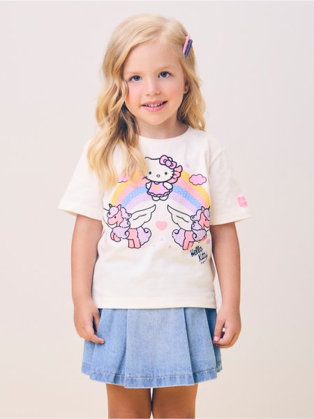 Blusa da Hello Kitty com Arco-Íris