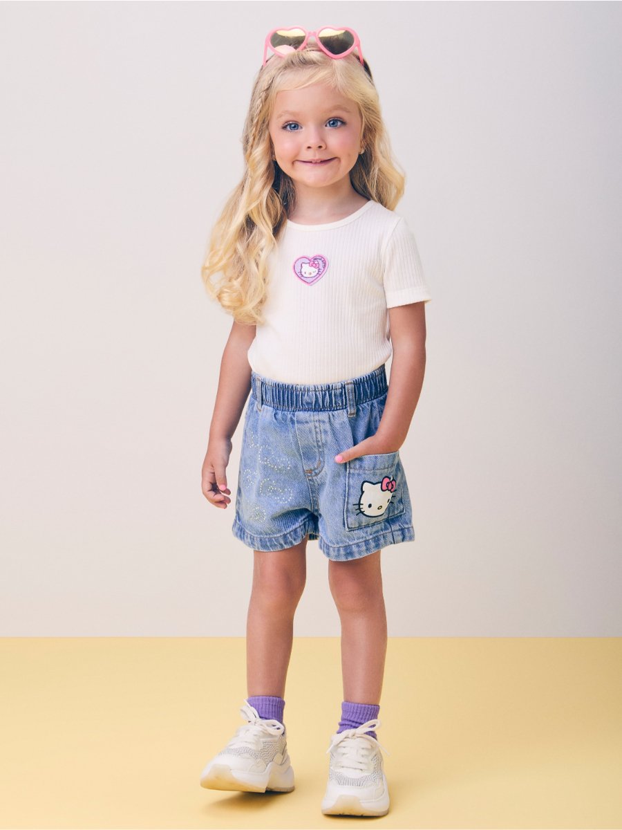 kitty　3月 Short Jeans Azul da Hello Kitty com Strass