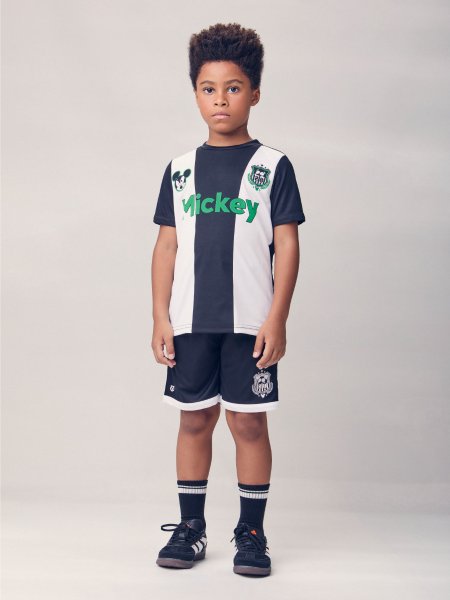 Conjunto Sport Preto e Branco do Mickey