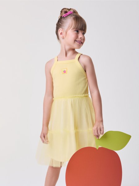 Vestido de Tule Amarelo Manteiga