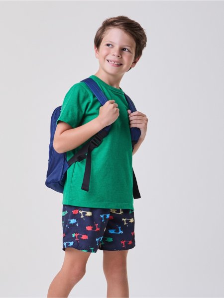 Conjunto Verde com Estampa de Motos