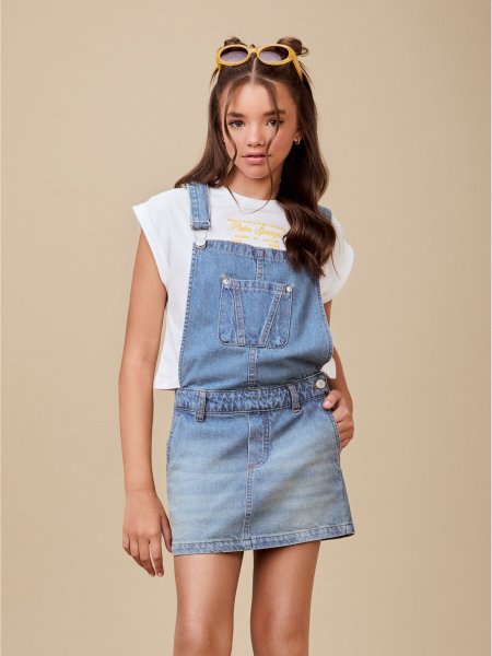 Salopete Jeans Azul com Bolso