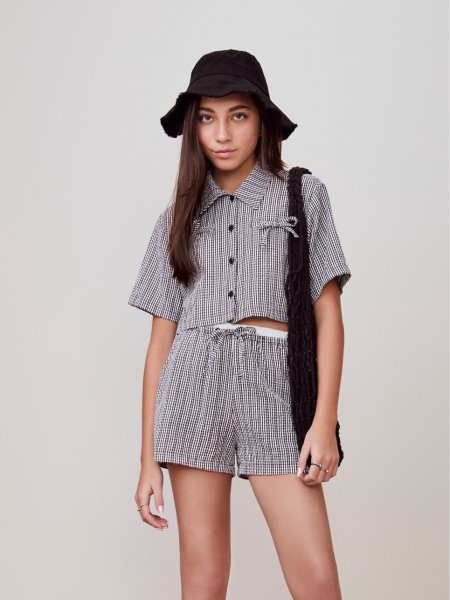 Camisa Listrada Preta