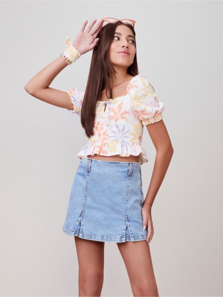 Bata Floral Off White