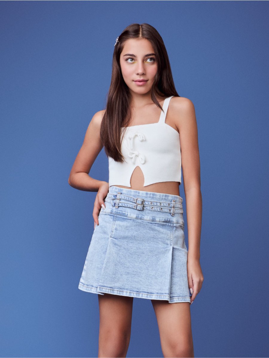 Top de Tricot Off White com Laço