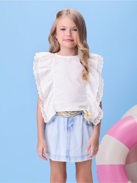 Blusa Off White com Bordado