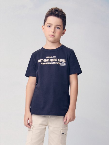 Camiseta Infantil Manga Curta com Lettering