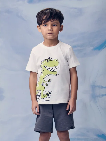 Conjunto Infantil com Estampa de Dinossauro