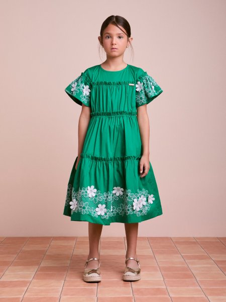 Vestido Infantil de Tricoline com Flores Bordadas