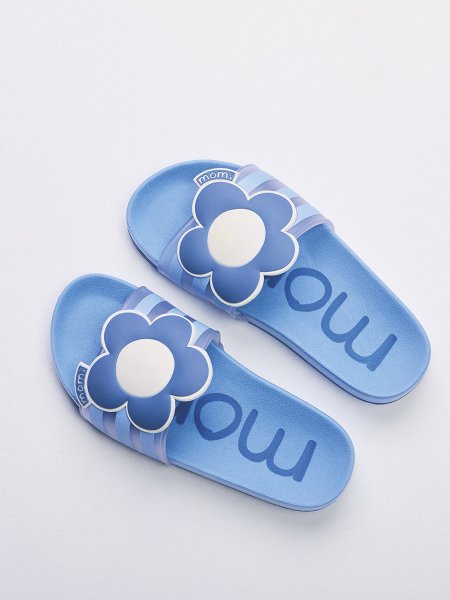 Chinelo Menina Slide Azul com Patch de Flor