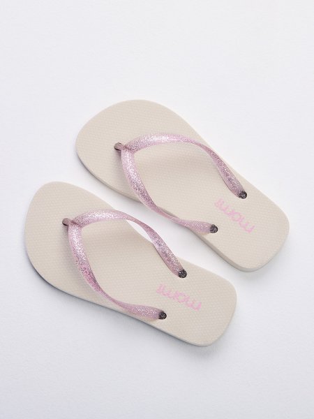 Chinelo Flip Bege com Tiras de Brilho 