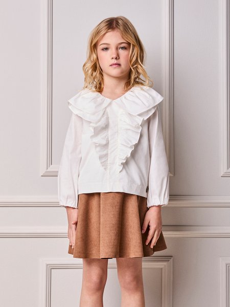 Blusa Infantil Menina Animê com Máxi Gola e Babado