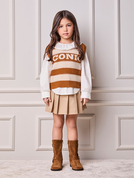 Saia Infantil Menina Animê Sarja com Pregas e Pingente