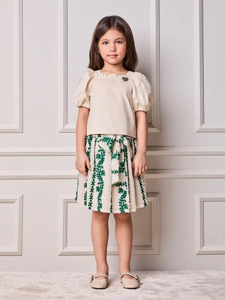 Conjunto Infantil Menina Animê com Mangas Balonê e Chiffon Bordado