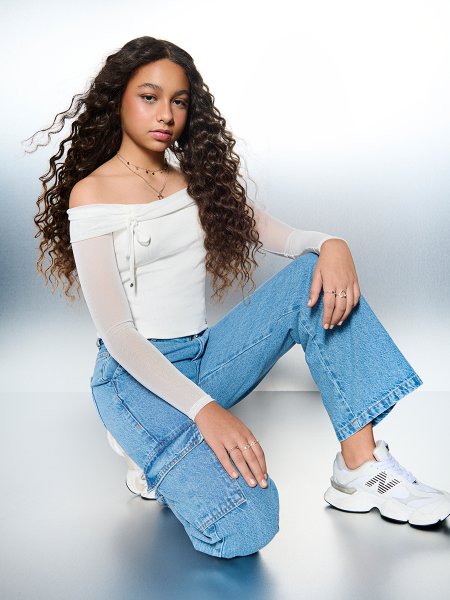 Blusa Feminina Authoria Ombro a Ombro com Tule