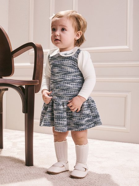 Vestido de Tweed com Gola Boneca