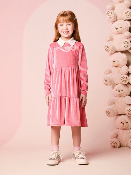 Vestido Infantil Menina de Plush com Bordado