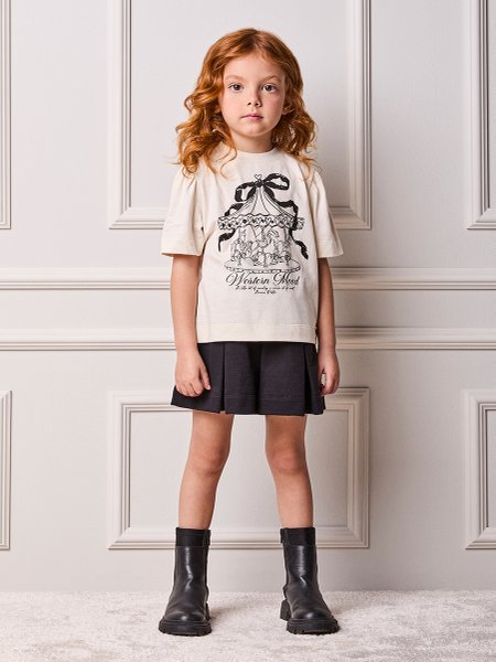 Conjunto Infantil Menina Animê Western Mood com Pregas