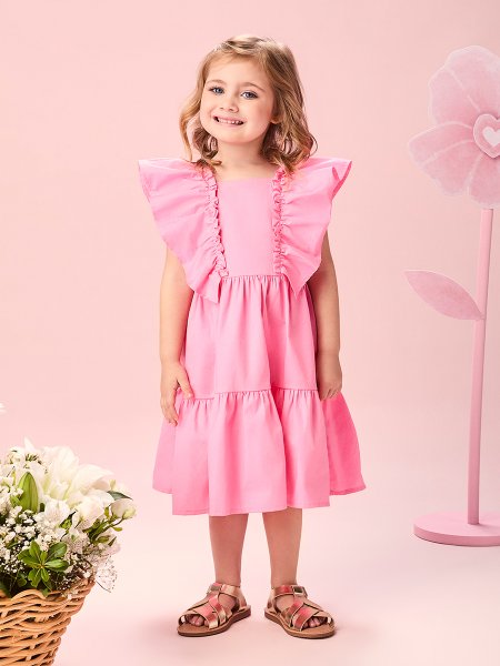 Vestido Infantil Menina de Tricoline Rosa com Mangas Franzidas e Pingente Momi