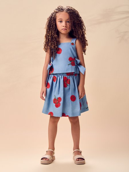Conjunto Infantil Menina com Bordado de Tomates e Laços Animê