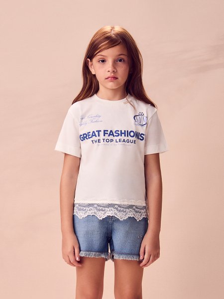 Blusa Infantil Menina Animê Fashionist com Barra de Renda