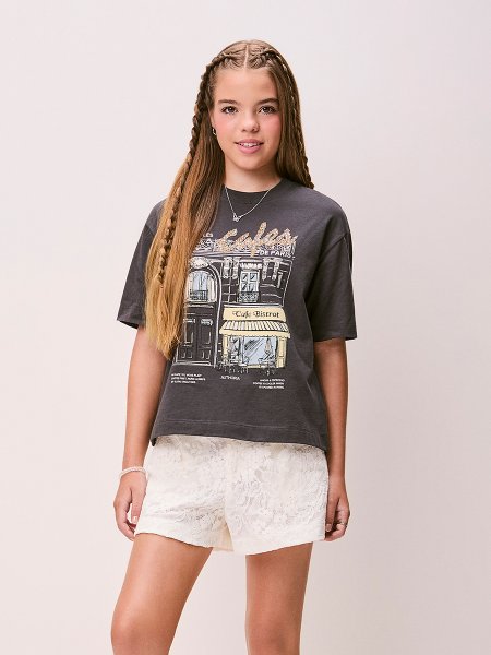T-Shirt Feminina com Patch de Brilho Authoria