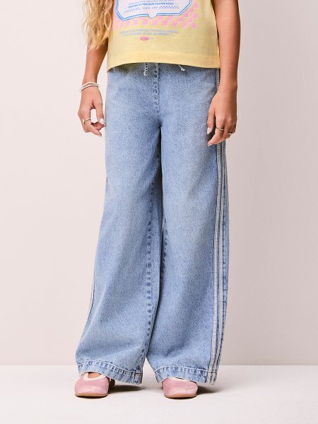 Calça Jeans Feminina Wide com Cadarços e Detalhe Lateral Authoria