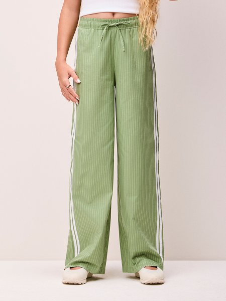 Calça Feminina Wide Verde com Listras e Cadarços da Authoria