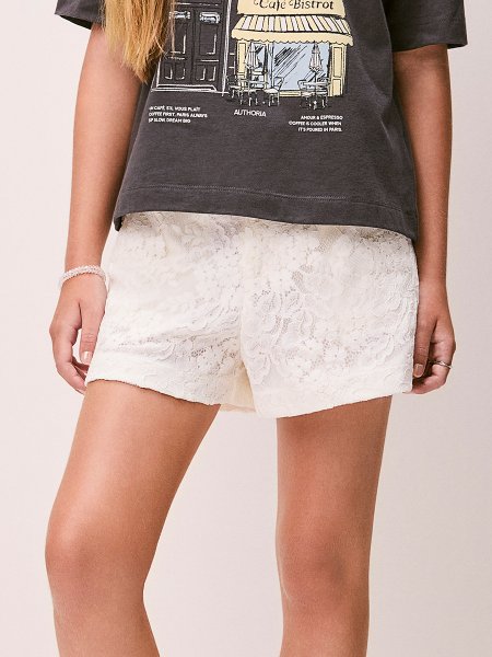 Shorts Feminino de Renda Off White Authoria