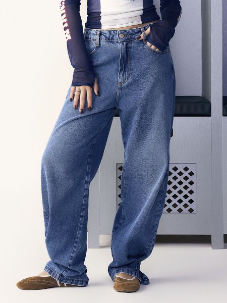  Calça Feminina Authoria Jeans Barrel Leg Game Day NFL