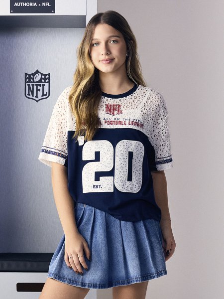 T-Shirt Over Feminina NFL Number 20 de Renda Estampada Authoria